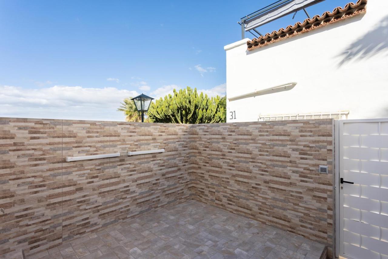 Ohana Townhouse Arona  Exterior foto